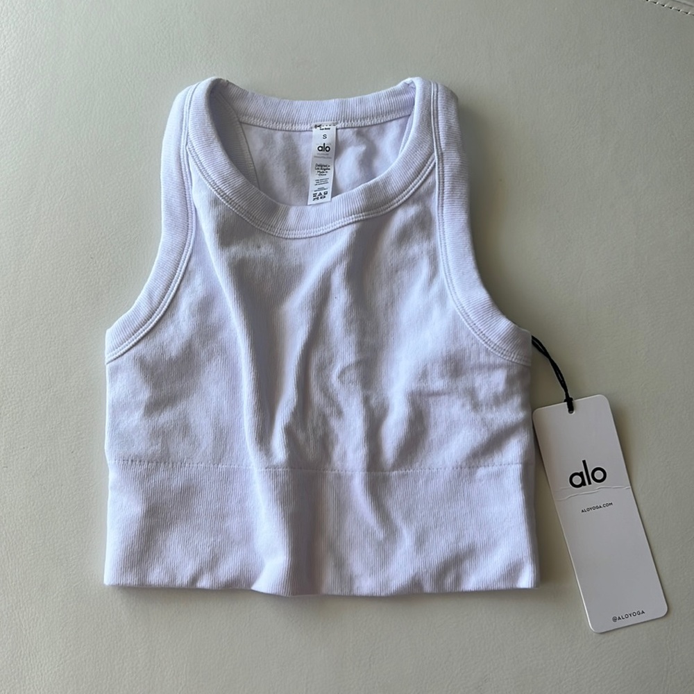 Alo seamless delight high next bra - small. New with tag